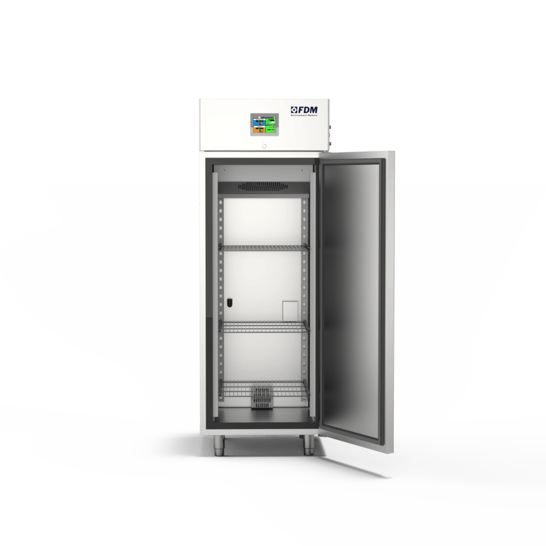 climatic-chamber-700-liters-FDM